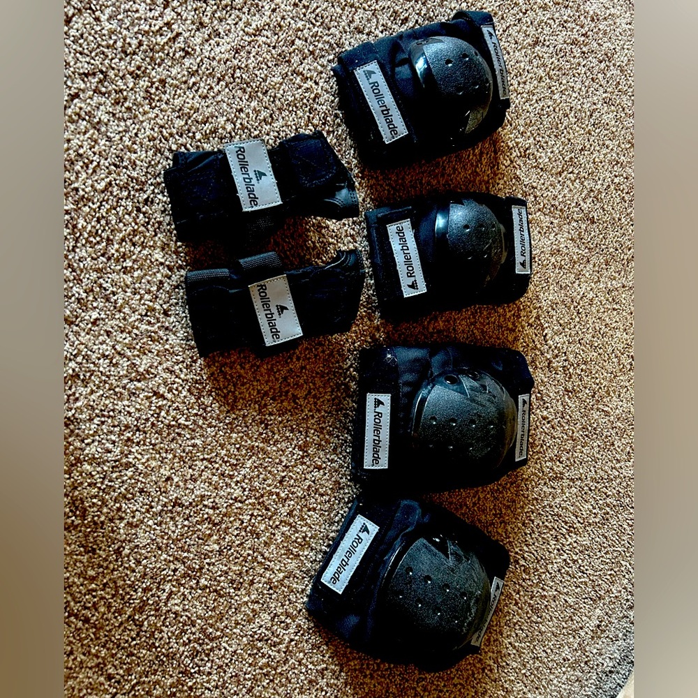 Rollerblade Knee & Elbow Pads, Wrist Guards